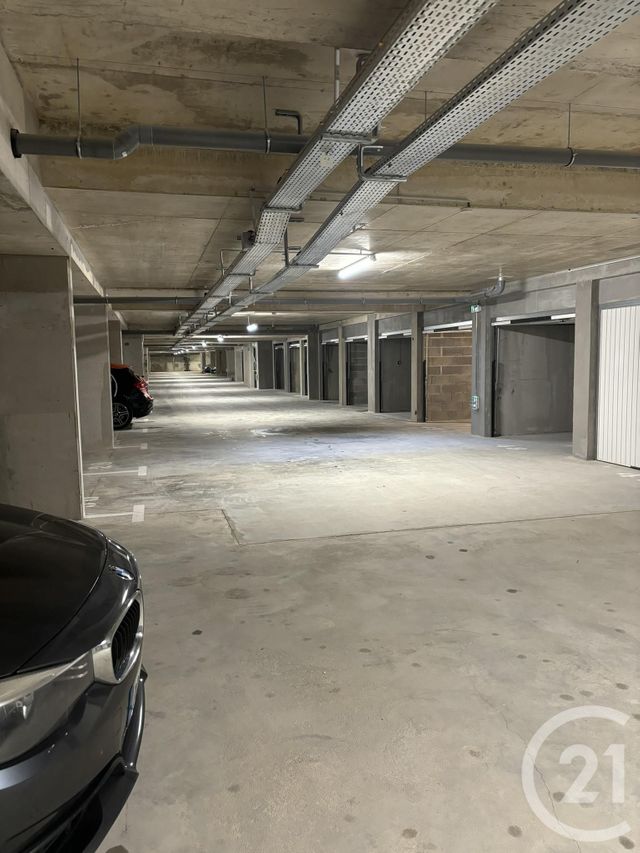 parking à louer - 12.0 m2 - CHARTRES - 28 - CENTRE - Century 21 Maitrejean Immobilier